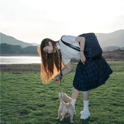 克隆高校第一季封面